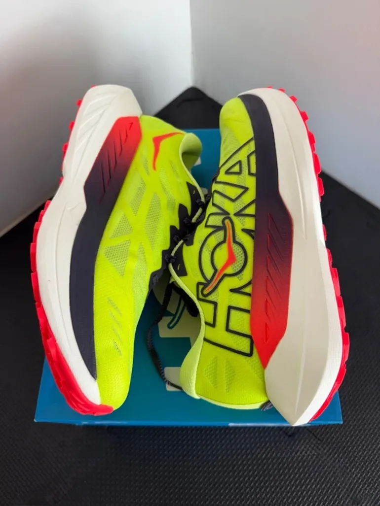 Gebrauchtes Hoka Rocket x Trail bike — Bild 2 von 3