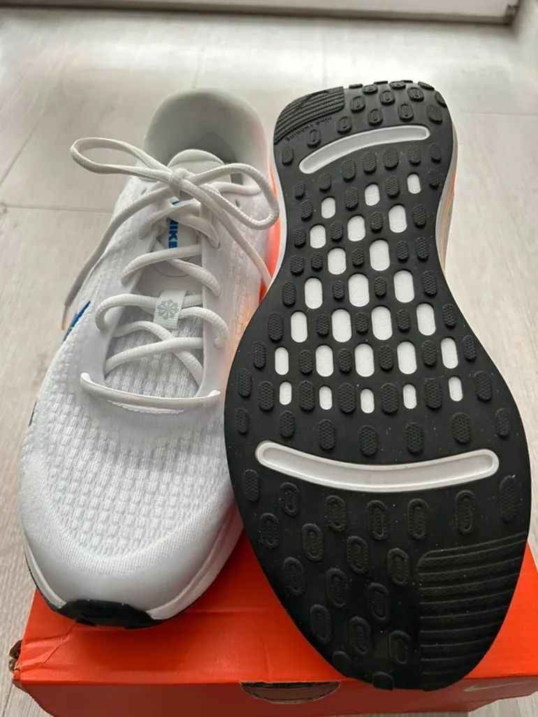 Gebrauchtes Nike Journey Run bike — Bild 2 von 4