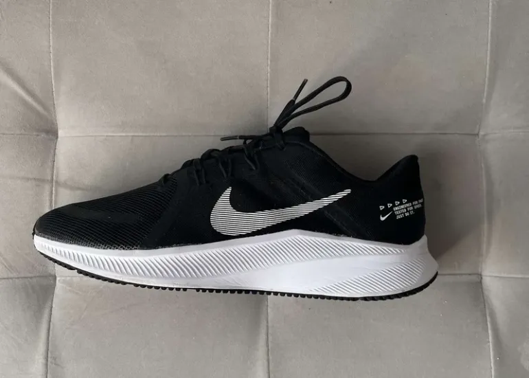 Nike Running Shoes bike usato — immagine 6 di 9