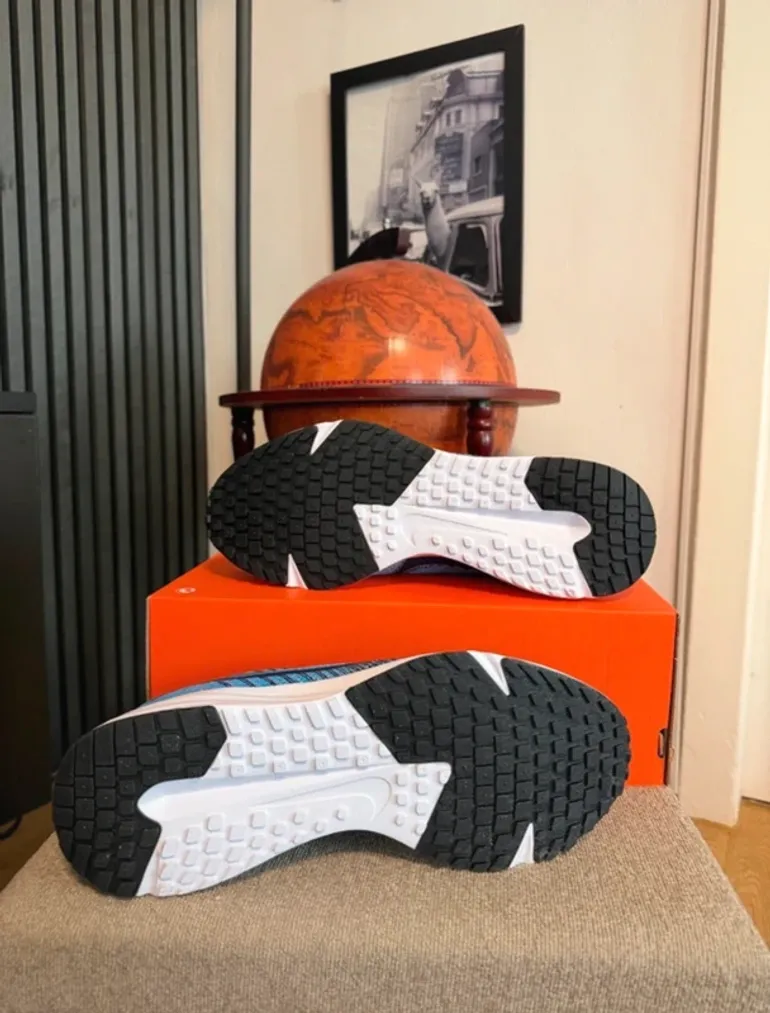 Gebrauchtes Nike Run Defy bike — Bild 2 von 6