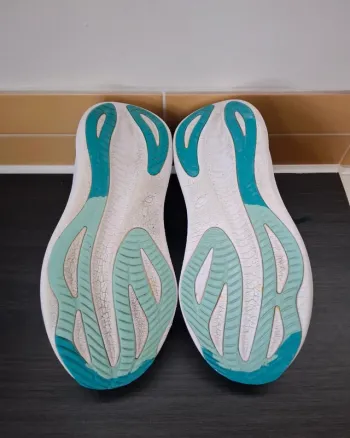 Gebrauchtes Asics Gel Nimbus 27 bike — Bild 5 von 14