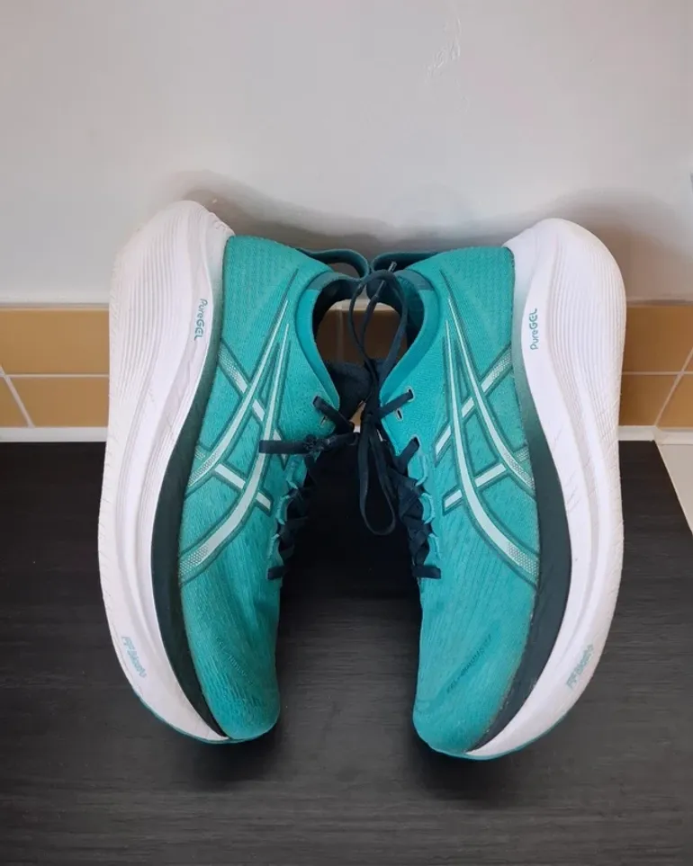 Gebrauchtes Asics Gel Nimbus 27 bike — Bild 2 von 14