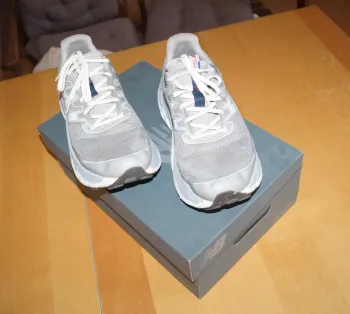 Gebrauchtes New Balance Fresh Foam X More Trail V3 bike — Bild 2 von 15