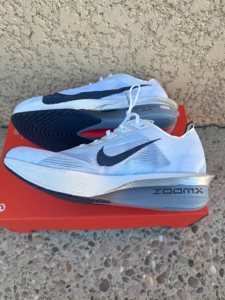 Gebrauchtes Nike Vaporfly 4 bike — Bild 2 von 4