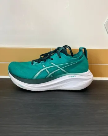 Gebrauchtes Asics Gel-Nimbus 27 bike — Bild 9 von 15