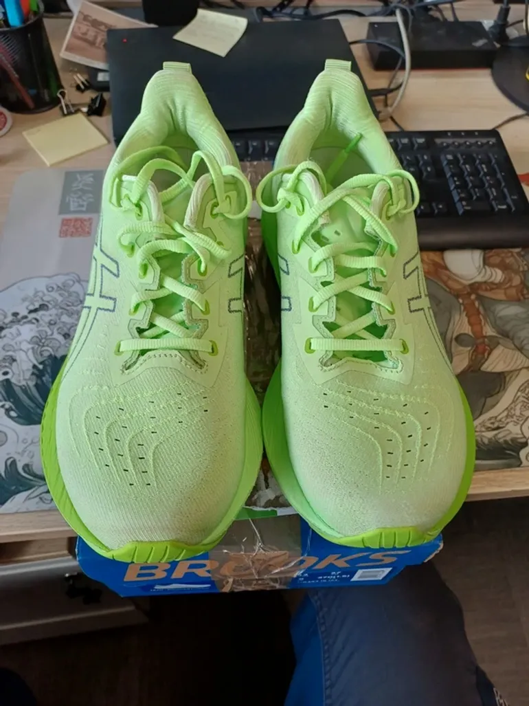 Gebrauchtes Asics Novablast 4 bike — Bild 6 von 9
