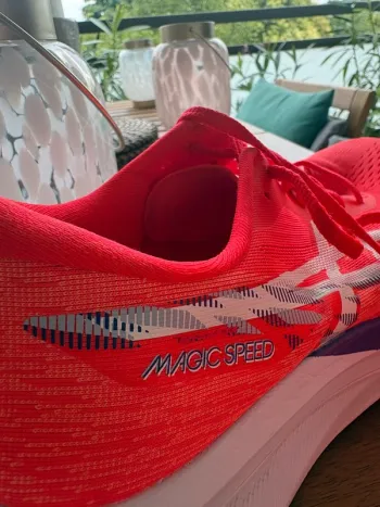 Used Asics Magic Speed 4 bike — image 4 of 7