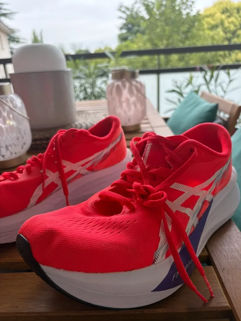 Used Asics Magic Speed 4 bike — image 2 of 7