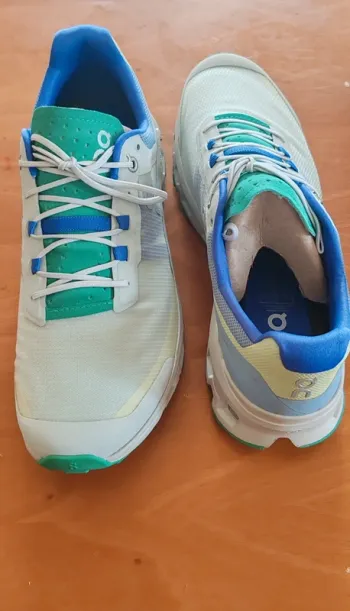 On Running Cloudvista bike usato — immagine 3 di 4