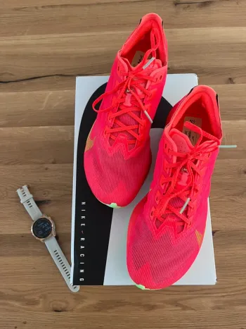 Gebrauchtes Nike Zoom Vaporfly 4% bike — Bild 4 von 4
