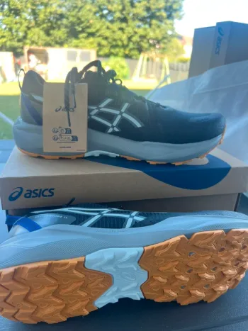 Brugt Asics Gel-Venture 11 bike