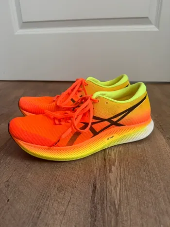 Gebrauchtes Asics Metaspeed Edge bike