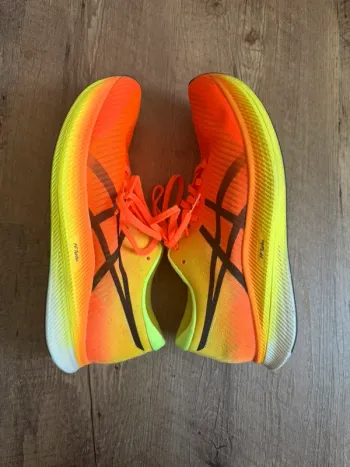 Tweedehands Asics Metaspeed Edge bike — afbeelding 5 van 7
