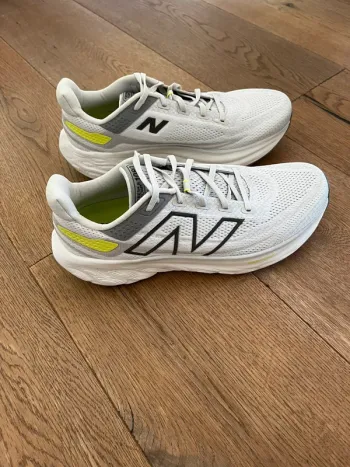 Gebrauchtes New Balance 1080 v13 bike