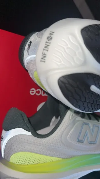 Used New Balance Infinion bike — image 7 of 7