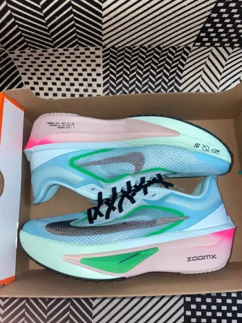 Brugt Nike Zoom Fly 6 bike