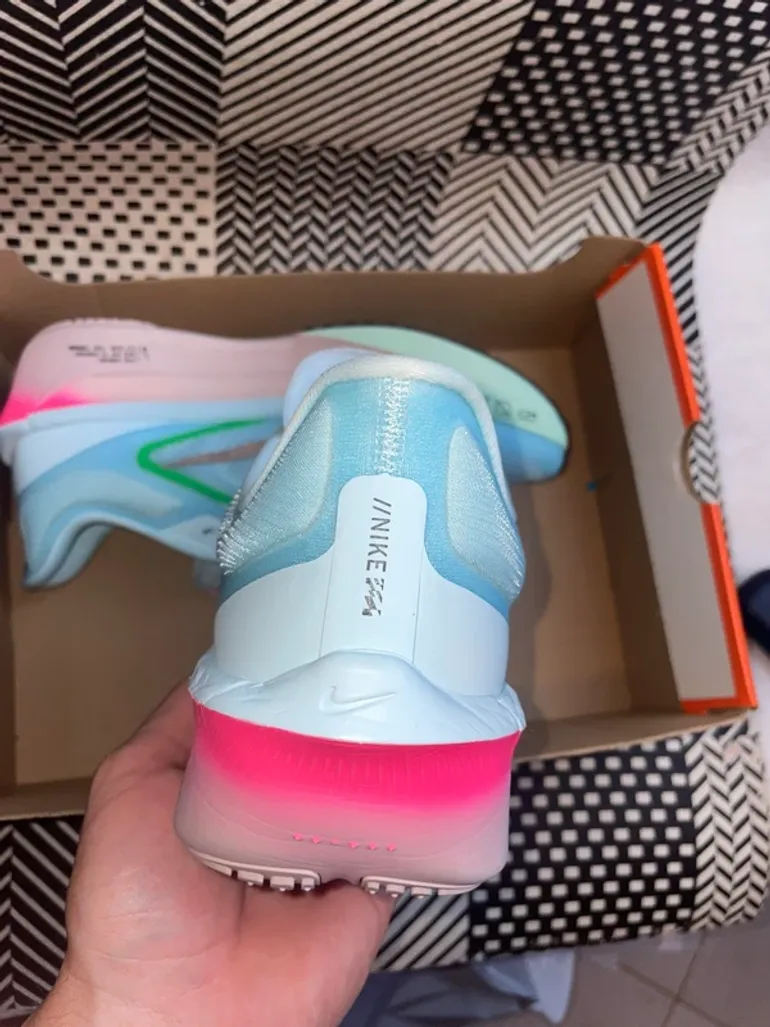 Brugt Nike Zoom Fly 6 bike — billede 4 af 8