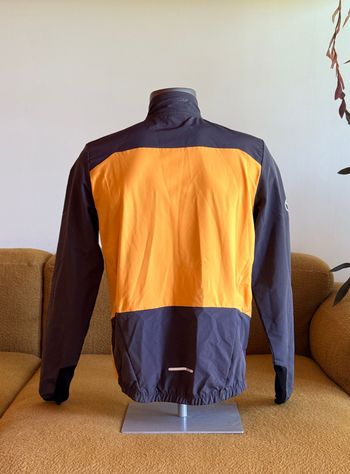 Used Endura MT500 Softshell Jacket 2022 bike — image 4 of 6