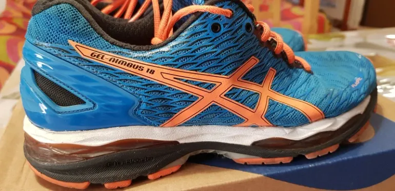 Gebrauchtes Asics Nimbus bike — Bild 2 von 6