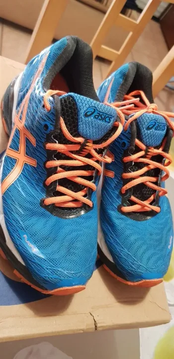 Gebrauchtes Asics Nimbus bike
