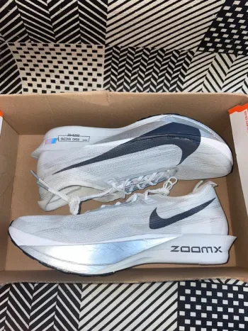 Brugt Nike ZoomX StreakFly 2 bike