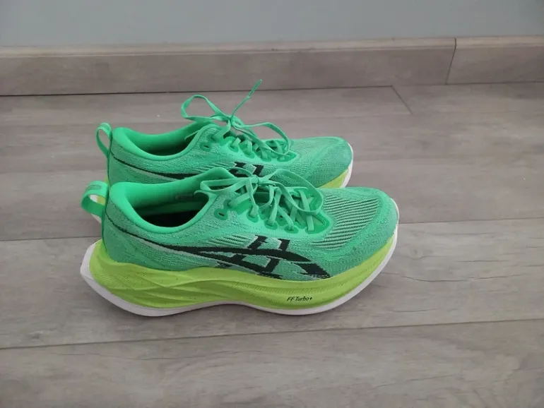 Gebrauchtes Asics Superblast 2 bike — Bild 3 von 6