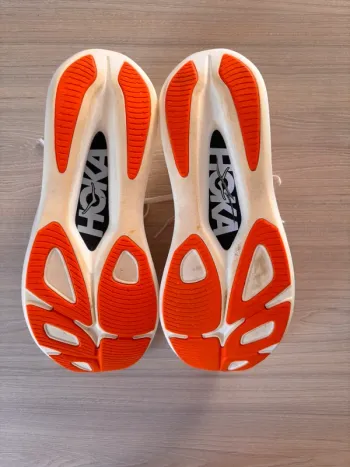 Używany Hoka Rocket X2 bike — zdjęcie 5 z 9