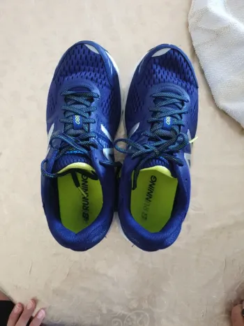 Tweedehands New Balance 880 v6 bike — afbeelding 3 van 3