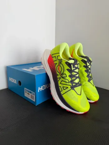 Hoka Rocket X Trail bike usato — immagine 3 di 3