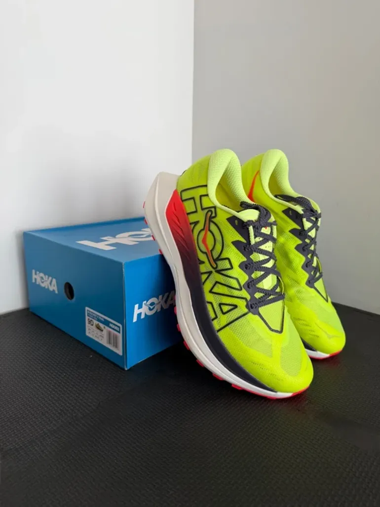 Hoka Rocket X Trail bike usato — immagine 3 di 3