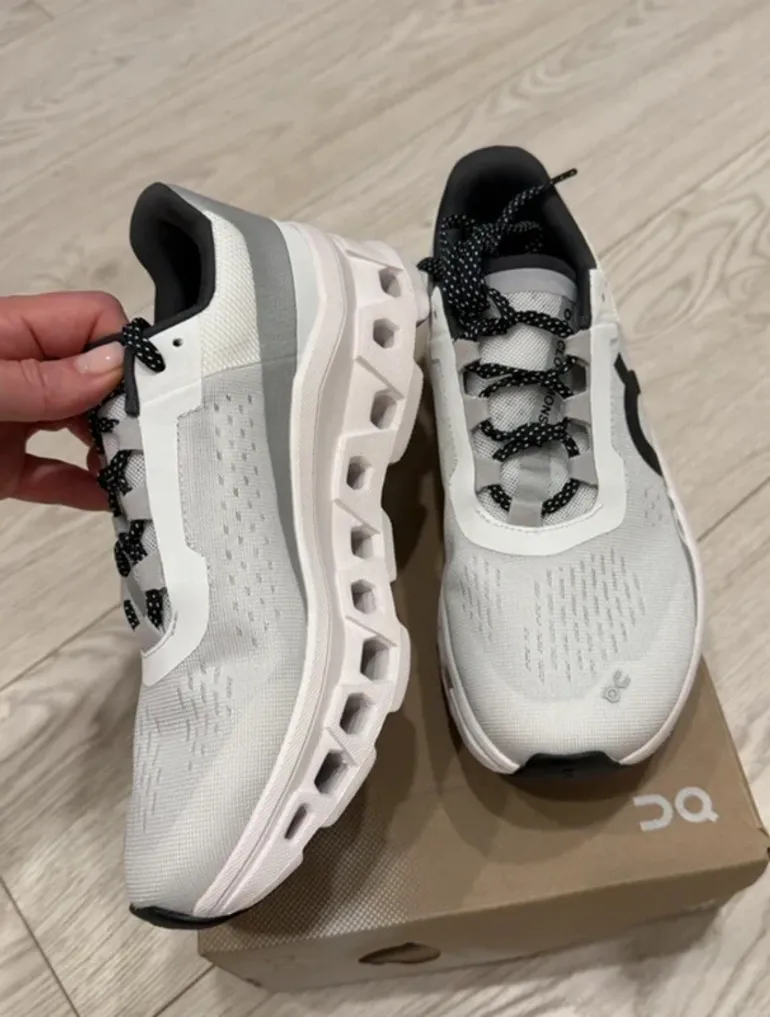Gebrauchtes Ideal On Running Shoes bike — Bild 2 von 7