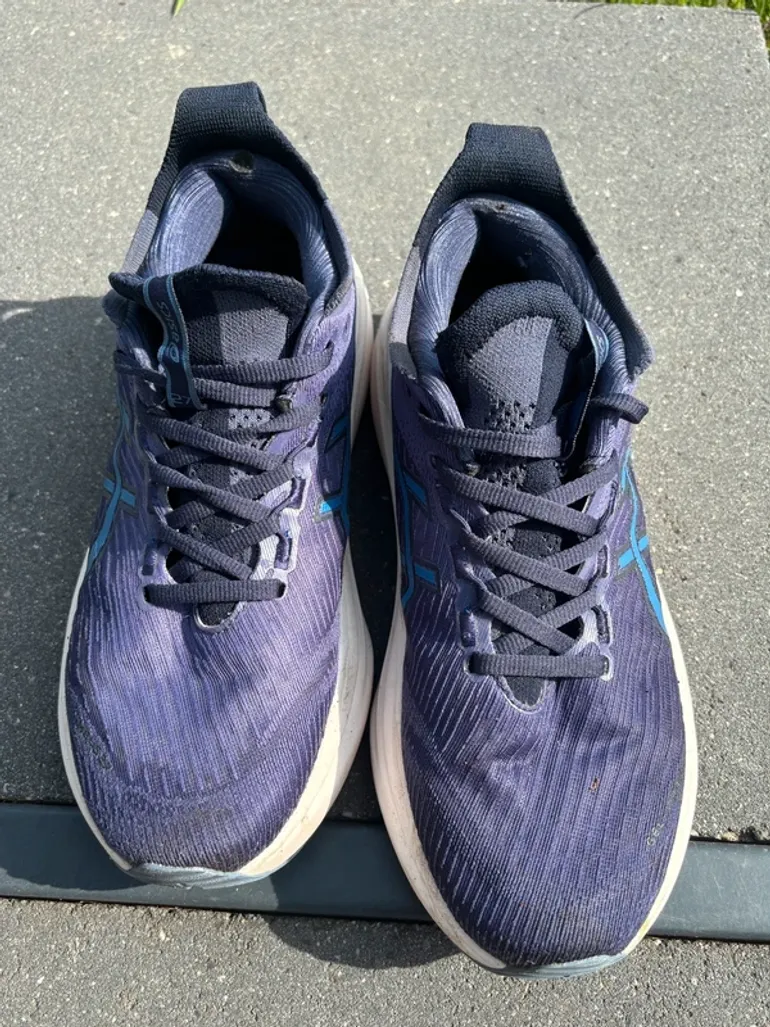 Used Asics Gel Nimbus 27 bike — image 6 of 7