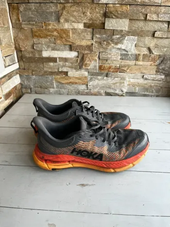 Brugt Hoka Mafate Speed 4 bike
