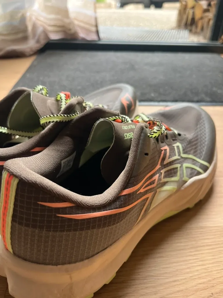 Brugt Asics Fuji Lite 7 bike — billede 3 af 12