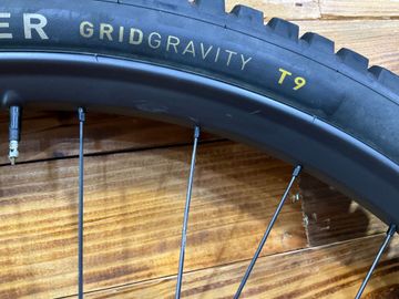 Used Roval Traverse SL II 2025 bike — image 9 of 11