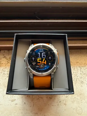 Garmin Fenix 8 AMOLED 51 mm bike d'occasion