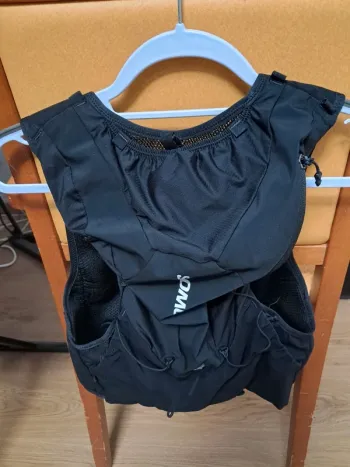 Gebrauchtes Salomon 12L Trail Running Vest bike — Bild 4 von 7