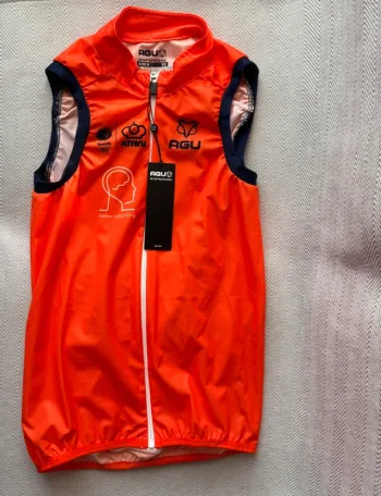Premium Wind Vest bike usato