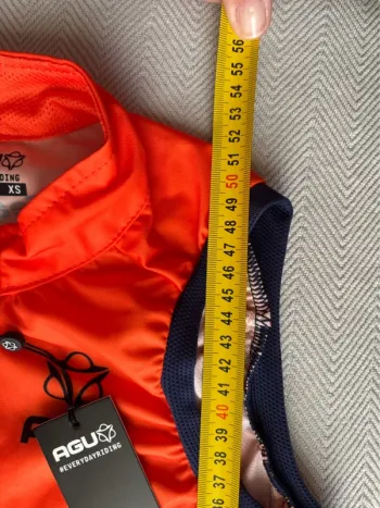 Premium Wind Vest bike d'occasion — image 7 sur 8