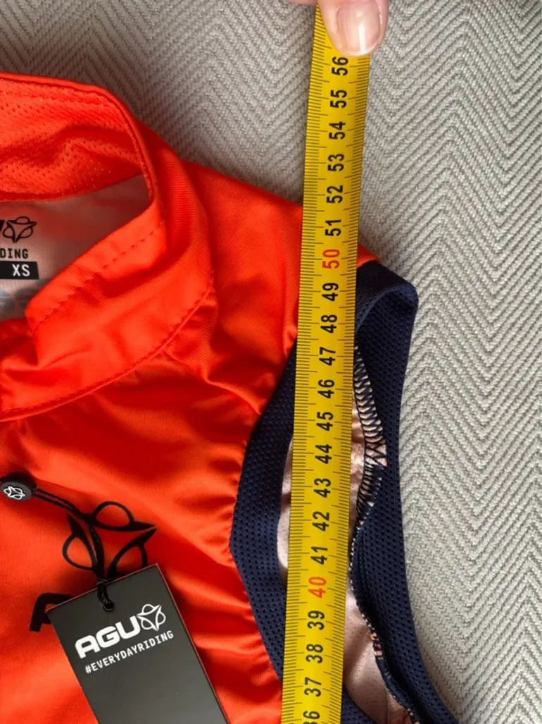 Premium Wind Vest bike d'occasion — image 7 sur 8