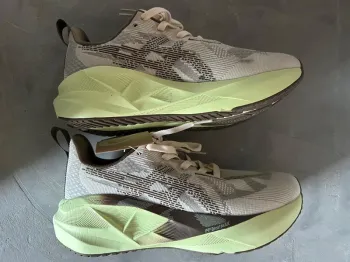 Brugt Asics Novablast 5 bike