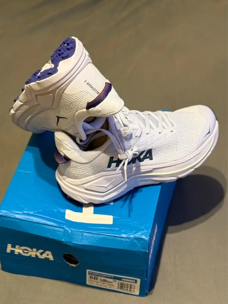 Hoka Challenger 8 bike usato — immagine 8 di 9