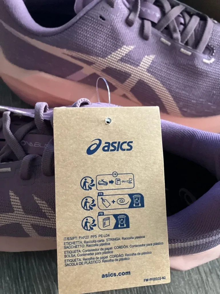 Used Asics Novablast 6 bike — image 2 of 7