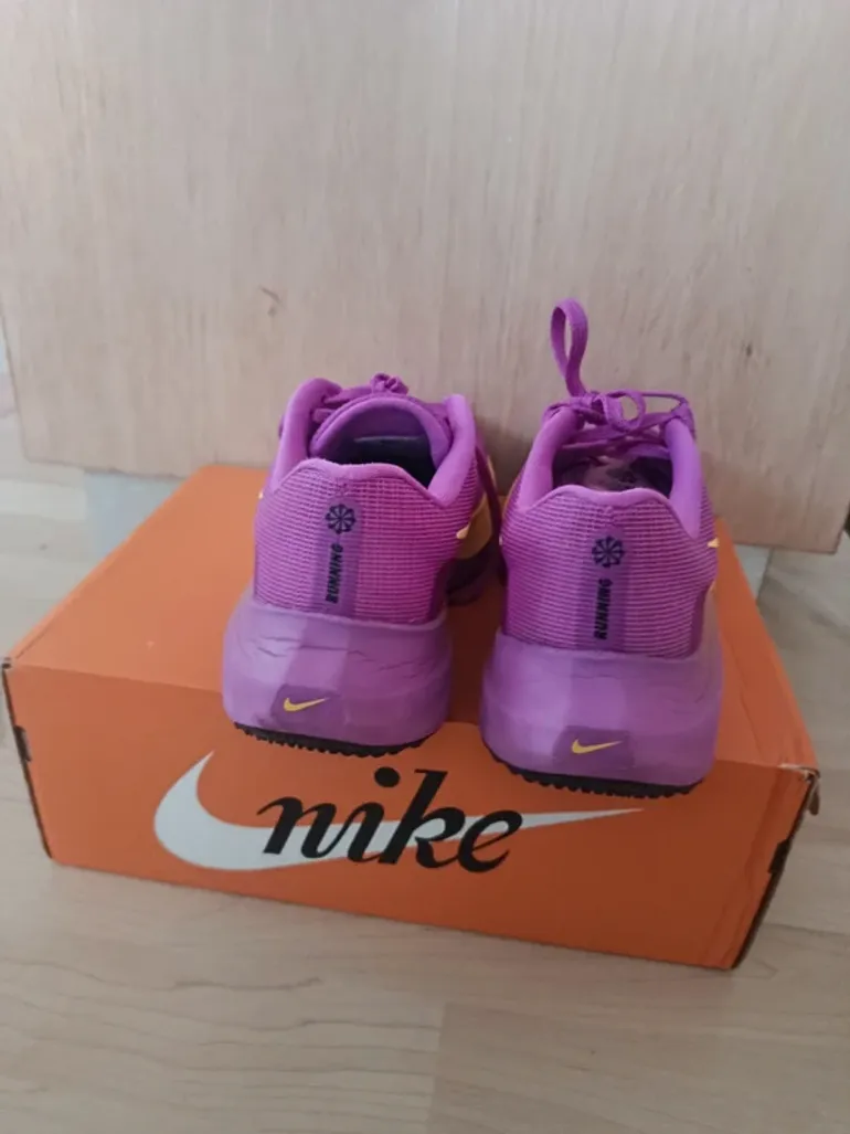 Nike Zoom Fly 5 bike usato — immagine 5 di 15