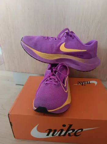 Nike Zoom Fly 5 bike usato — immagine 9 di 15