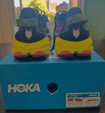 Hoka Speedgoat 6 bike usato — immagine 3 di 4