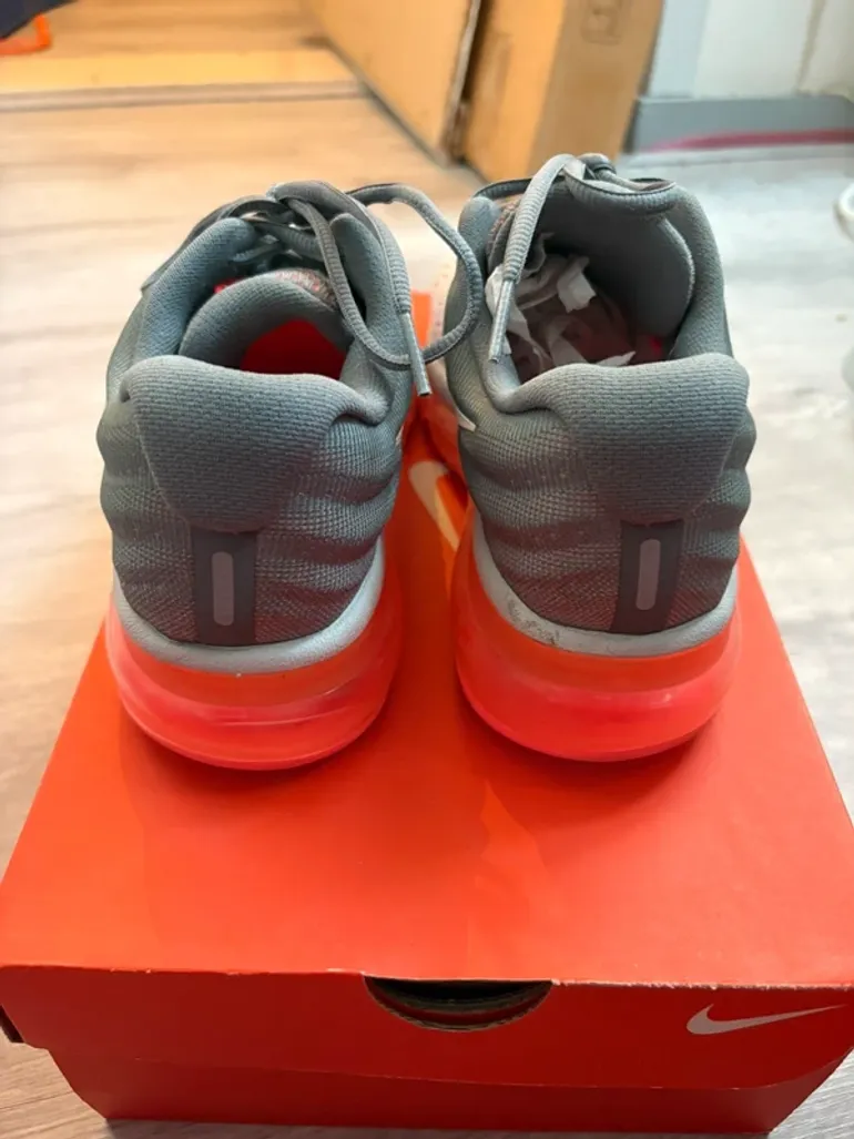 Used Nike Air Max 2017 bike — image 4 of 7