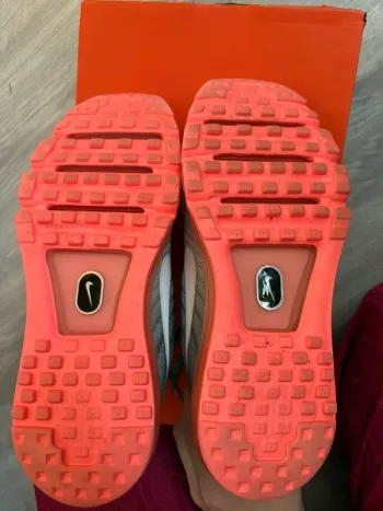 Used Nike Air Max 2017 bike — image 6 of 7