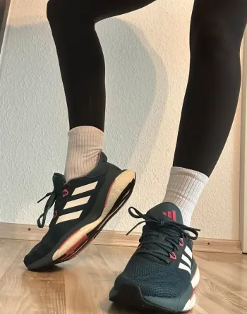 Gebrauchtes Adidas Solarglide bike