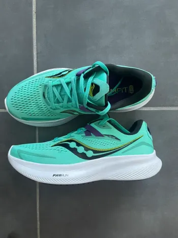 Used Saucony Ride 15 bike